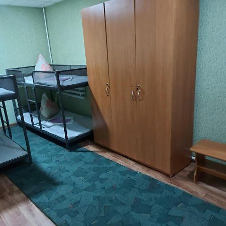 Мини-Отель "Алатау",Хостел Pavlodar Eksteriør billede