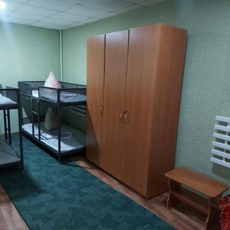 Мини-Отель "Алатау",Хостел Pavlodar Eksteriør billede