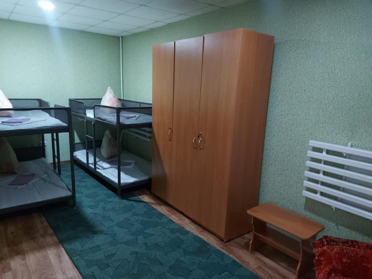 Мини-Отель "Алатау",Хостел Pavlodar Eksteriør billede